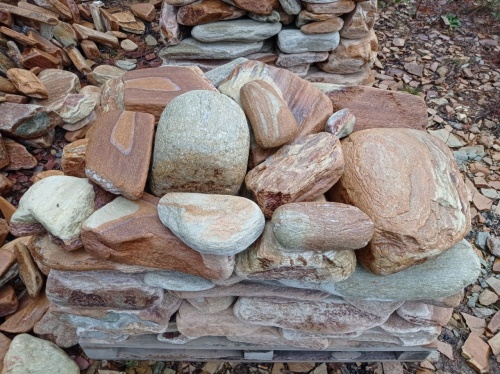 Златолит жёлтый, жёлто-зелёный глыбки и валуны для ланшафтного дизайна купить в Нижнем Тагиле