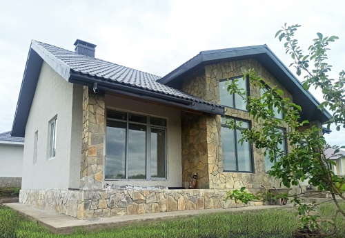 Плитняк златолит Уральский  для фасада купить в Нижнем Тагиле