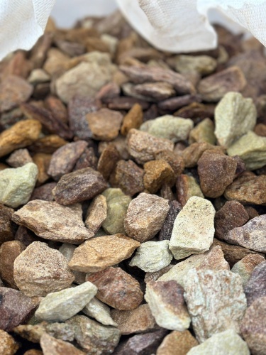 Златолит персиковый декоративная каменная крошка купить в Нижнем Тагиле