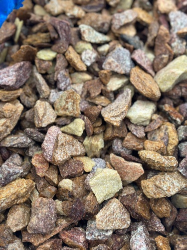 Златолит персиковый декоративная каменная крошка купить в Нижнем Тагиле