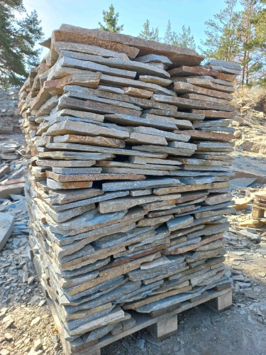 Плитняк златолит серебристый для цоколя, отмостки купить в Нижнем Тагиле