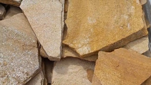 Плитняк златолит жёлтый для фасада 1,5-3 см купить в Нижнем Тагиле