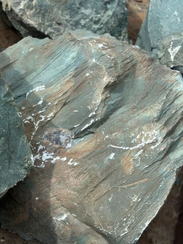 Ландшафтные глыбы зелёные 200-500 килограмм купить в Нижнем Тагиле