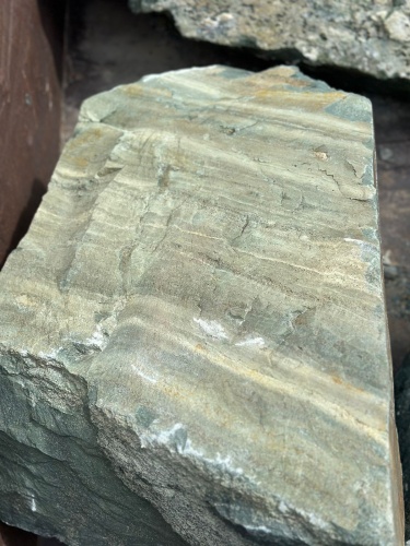 Ландшафтные глыбы зелёные 200-500 килограмм купить в Нижнем Тагиле