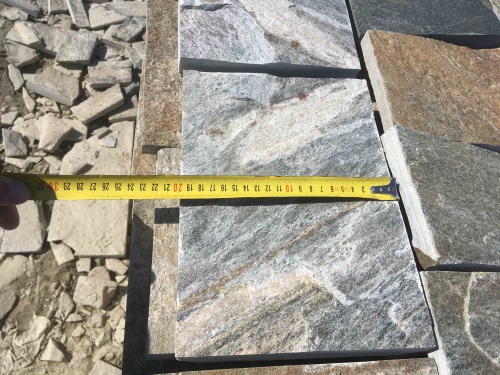 Плитка пилёная златолит Уральский для цоколя, отмостки купить в Нижнем Тагиле