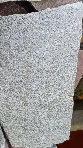 Плитняк златолит серебристый для цоколя, отмостки купить в Нижнем Тагиле