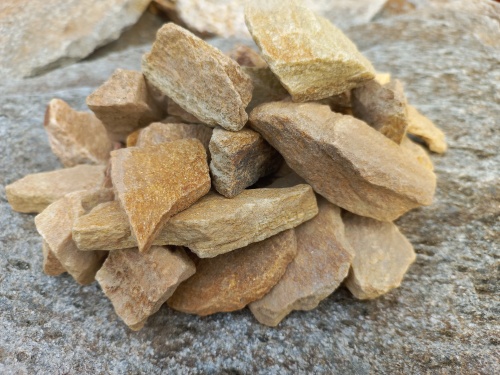 Златолит жёлтый декоративная каменная крошка купить в Нижнем Тагиле